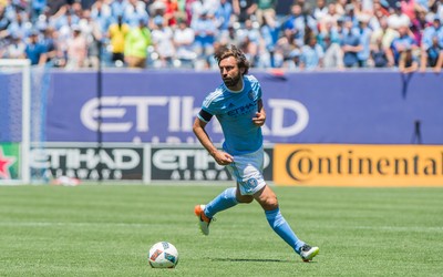 多宝电竞-卡尔登泰远射世界波直挂死角技惊四座